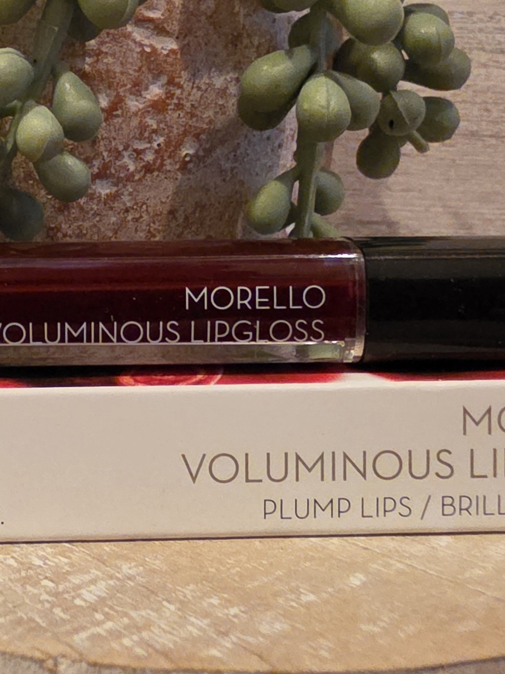 Korrea Voluminous Lipgloss in Bloody Cherry